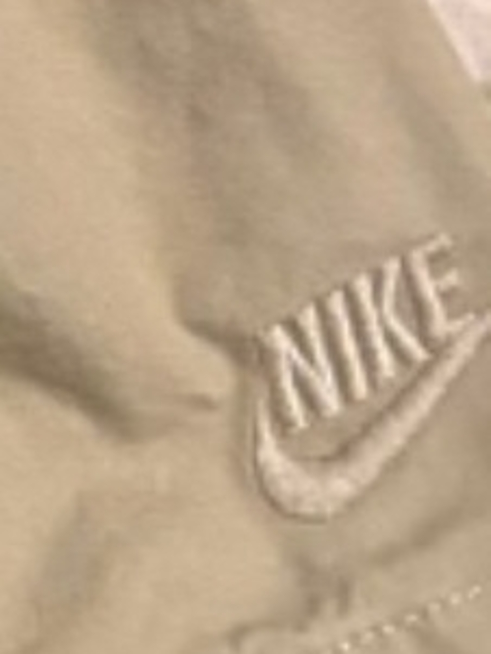Nike Men's Drawstring Shorts in Khaki - Size Large - NWOT